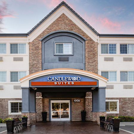 Candlewood Suites Turlock By Ihg Esterno foto