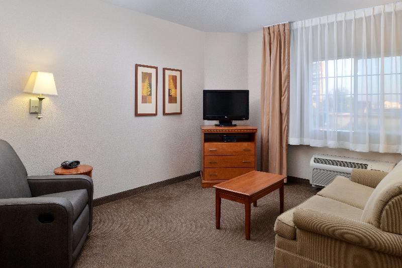 Candlewood Suites Turlock By Ihg Esterno foto