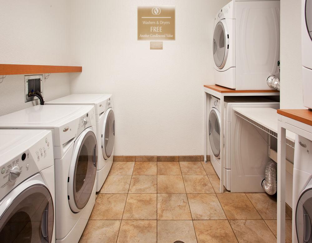 Candlewood Suites Turlock By Ihg Esterno foto