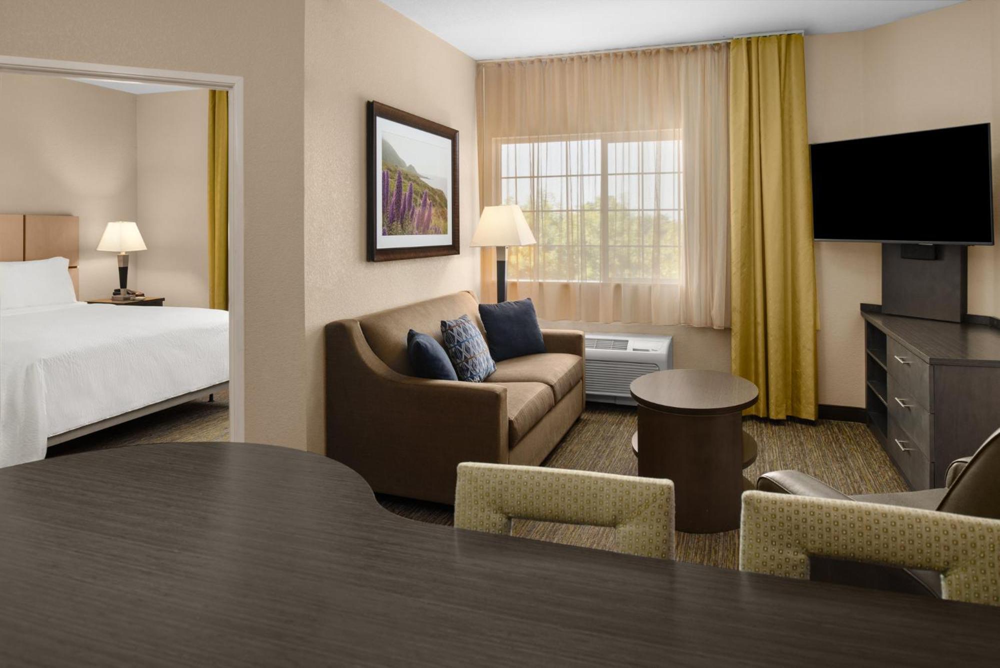 Candlewood Suites Turlock By Ihg Esterno foto