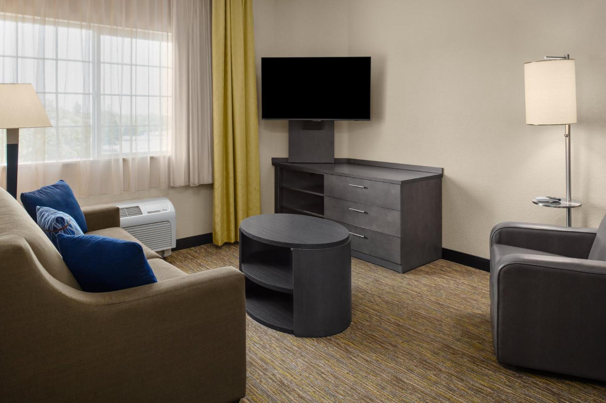 Candlewood Suites Turlock By Ihg Esterno foto
